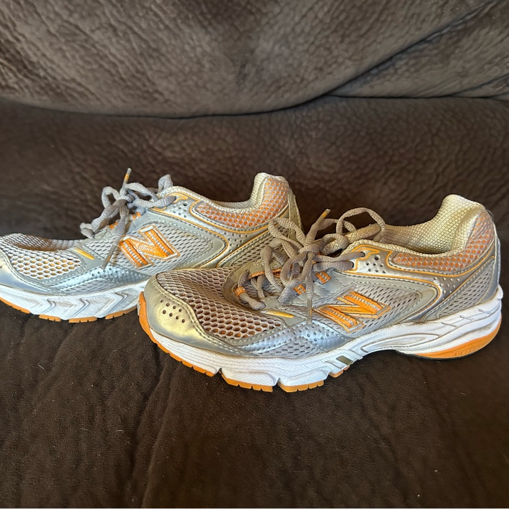 New Balance Cushion Trainer 755 Athletic Sneakers, women’s size 7